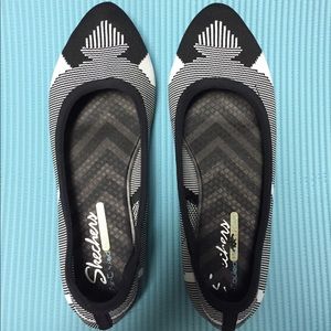 Skechers Cleo-Wham Ballet Flats, B&W Stripe
